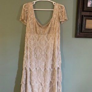 Size 16 Pisarro Nights Beaded Cocktail Dress